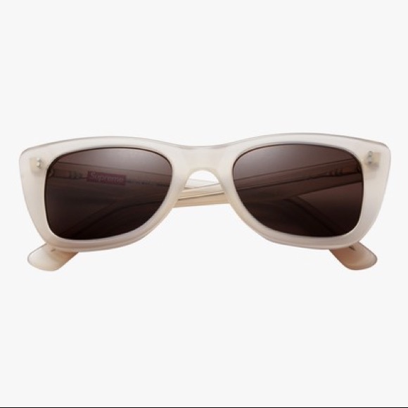 Supreme Pucci Cat Sunglasses ブラック - www.arayar.com